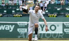 Лучший сезон Бублика, исторический титул Рыбакиной и серьёзный спад Путинцевой. Итоги теннисного года для Казахстана