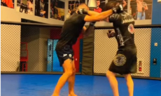 Жалгас Жумагулов провел спарринг с чемпионом UFC. Видео