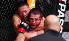 Тренер Асу Алмабаева обратился к Тагиру Уланбекову после его неожиданного поражения в UFC