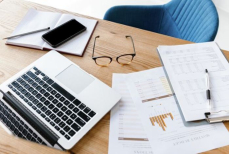 Два знака зодиака, которые с головой уходят в профессию — таких трудоголиков не остановить