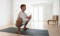 Маласана или поза Гирлянды. Особенности и противопоказания асаны