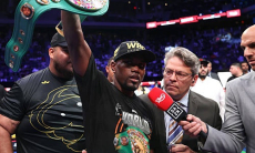 Пойманного на допинге чемпиона мира допустили к титульному бою