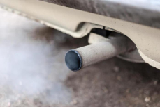 Как избежать штрафа за прогрев авто более пяти минут