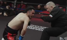 Видео нокаута в бою казахстанского боксёра с олимпийском чемпионом из Узбекистана