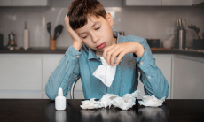 Стоит ли отправлять ребенка с кашлем и насморком в школу