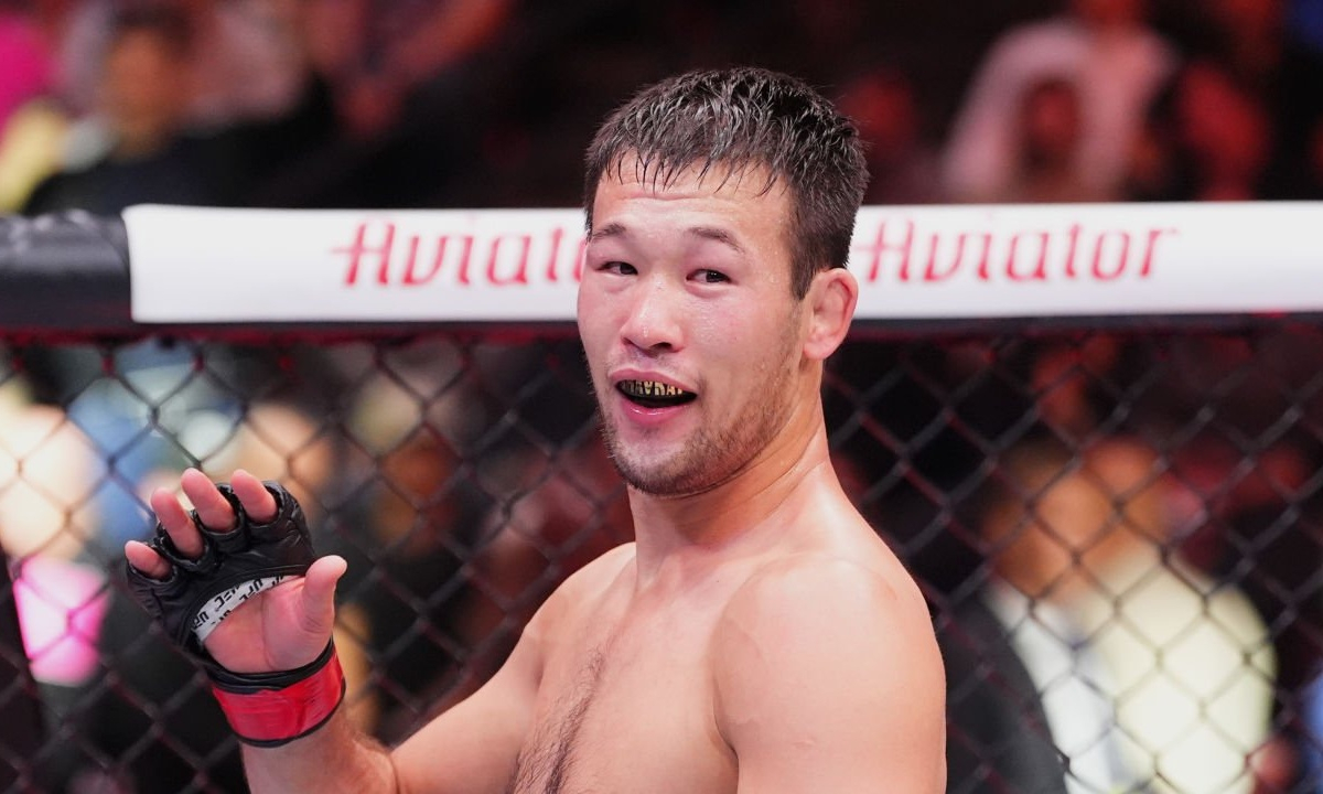Шавкату Рахмонову предложили супербой после UFC 322