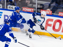 Фоторепортаж с матча КХЛ «Динамо» — «Барыс» 2:4