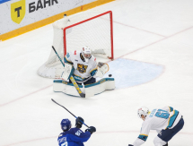 Фоторепортаж с матча КХЛ «Барыс» — «Сочи» 1:5