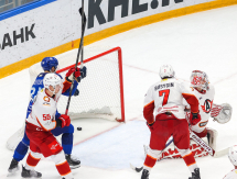 Фоторепортаж с матча КХЛ «Барыс» — «Автомобилист» 1:4