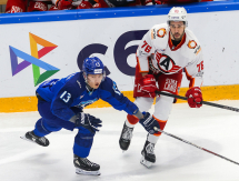 Фоторепортаж с матча КХЛ «Барыс» — «Автомобилист» 1:4