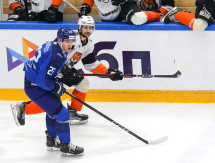 Фоторепортаж с матча КХЛ «Барыс» — «Амур» 1:4