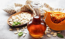 Чем полезно тыквенное масло и как его использовать