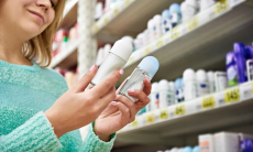 Как быстро избавиться от запаха в обуви