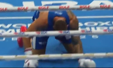 Видео яркого нокаута в бою казаха-супертяжа из сборной Узбекистана на ЧМ-2025 по боксу