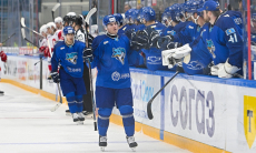 «Смогут показать характер». В России выбрали победителя матча КХЛ «Барыс» — «Сибирь»