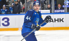 «Мы здесь, чтобы побеждать». Райли Уолш рассказал о ситуации в «Барысе» и почему носит худи сборной Казахстана