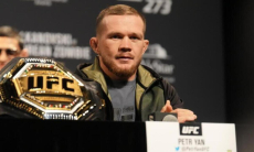 Петр Ян поблагодарил казахов за чемпионство в UFC