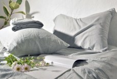 Частую ошибку при смене постельного белья назвали специалисты