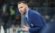 Названа неожиданная причина увольнения экс-наставника «Барыса»