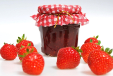 Неожиданный секрет варенья — почему хозяйки добавляют в банку спички