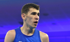 Разгромом закончился бой узбекистанца в весе Бибосынова на ЧМ-2025 по боксу