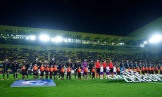 Матч Лиги чемпионов начался с невероятного фиаско. Видео