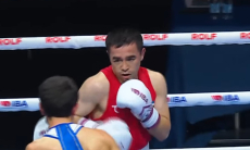 Разгромом закончился бой Хасанбоя Дусматова за финал ЧМ-2025 по боксу