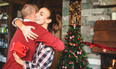 Как выбрать новогодний подарок для партнёра
