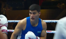 Узбекистан сотворил сенсацию в бою за финал чемпионата мира-2025 по боксу