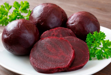 Почему полезно добавить в ежедневный рацион свеклу — результаты заметите уже через неделю