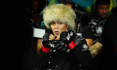 Известный инсайдер «одобрил» бой Асу Алмабаева с экс-чемпионом UFC