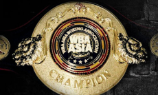 Казахстанского боксёра хотят оставить без титула WBA