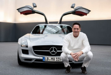 Легендарный дизайнер Mercedes-Benz уходит в отставку после 28 лет работы