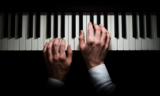 Назван способ отсрочить развитие деменции на десять лет