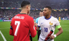 Мбаппе побил рекорд Роналду. Криштиану отреагировал