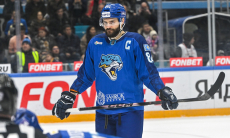 «Барыс» разгромлен дома худшей командой КХЛ