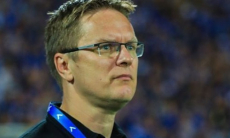 Наставник лидера зарубежной лиги поздравил вратаря сборной Казахстана