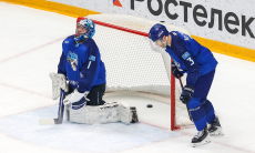 «Барыс» вчистую проиграл третий подряд домашний матч КХЛ