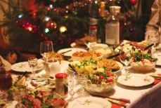 Нефролог назвала продукты с новогоднего стола, которые перегружают почки