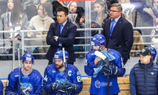 В «Барысе» сообщили о давлении на тренеров с командой