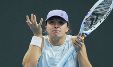 Швёнтек получила предупреждение после разгрома Рыбакиной