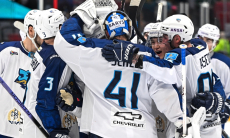 «Есть постоянно витающая интрига». Комментатор дал прогноз на матч «Авангард» — «Барыс» в КХЛ