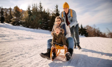 Как организовать семейный досуг на зимних каникулах