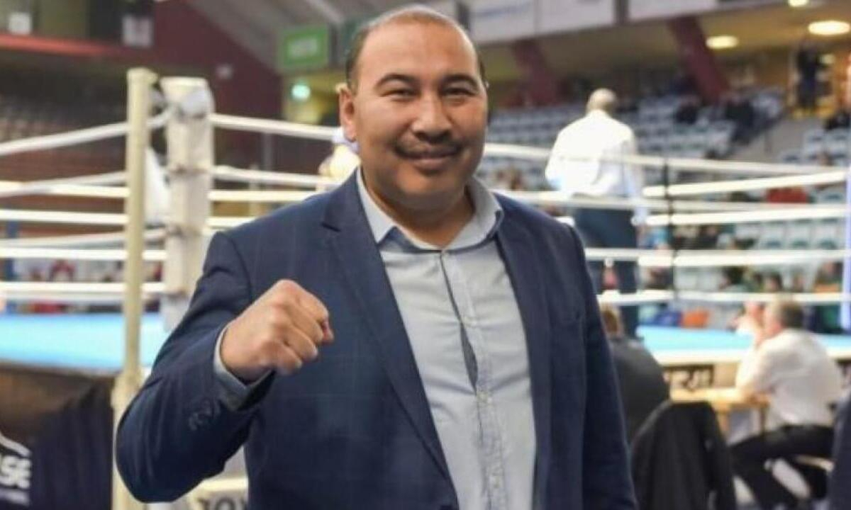 Ермахан Ибраимов раздал новогоднее настроение. Видео