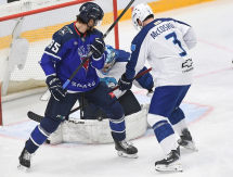 Фоторепортаж с матча КХЛ «Торпедо» — «Барыс» 3:2