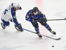 Фоторепортаж с матча КХЛ «Торпедо» — «Барыс» 3:2