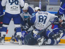 Фоторепортаж с матча КХЛ «Торпедо» — «Барыс» 3:2