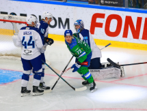 Фоторепортаж с матча КХЛ «Салават Юлаев» — «Барыс» 3:1