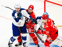 Фоторепортаж с матча КХЛ «Автомобилист» — «Барыс» 2:1 ОТ