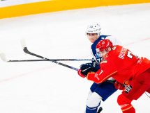 Фоторепортаж с матча КХЛ «Автомобилист» — «Барыс» 2:1 ОТ